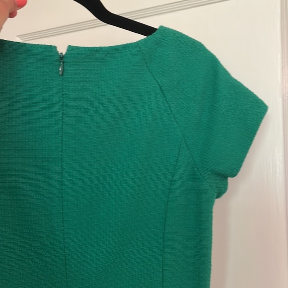 Green Dress - Picture 3 of 5